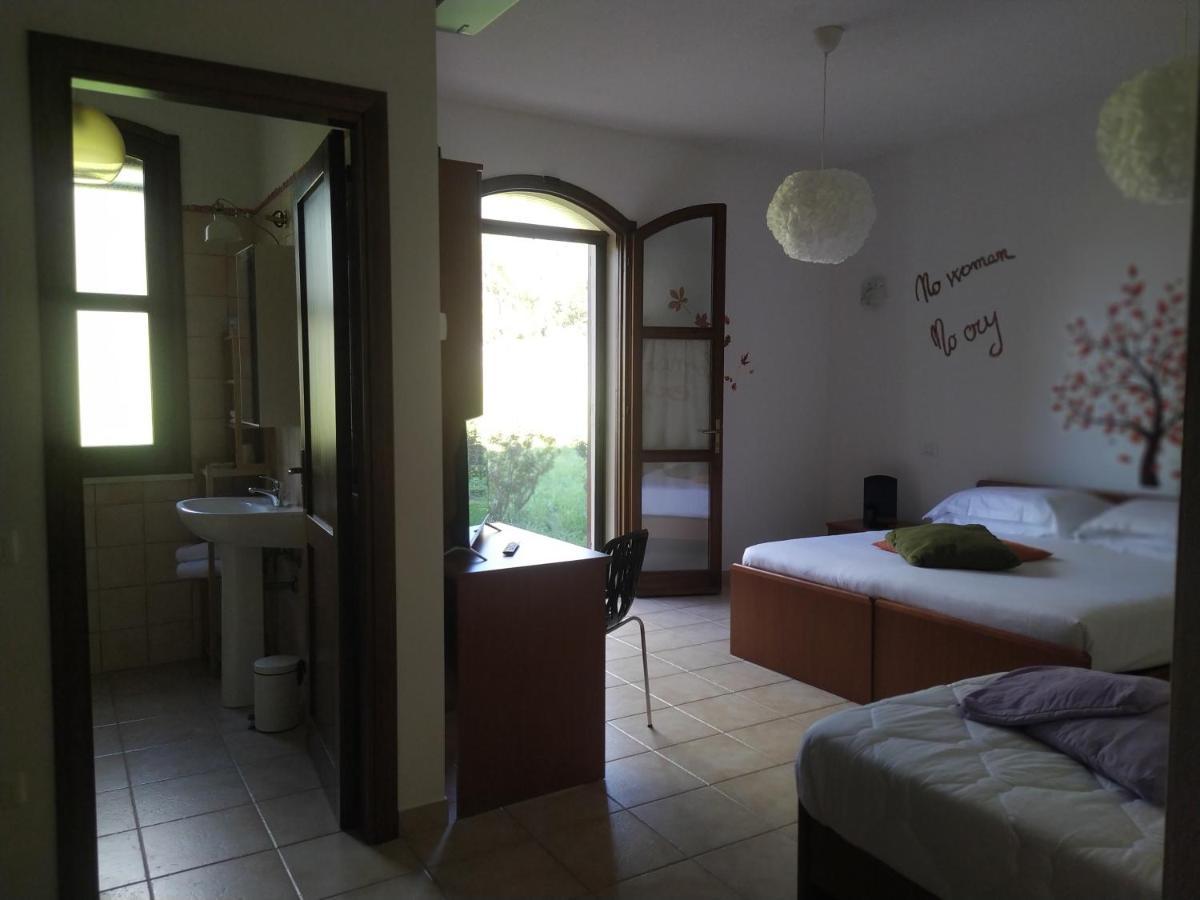 Marrubiu Resort Note Di Stelle Ngoại thất bức ảnh