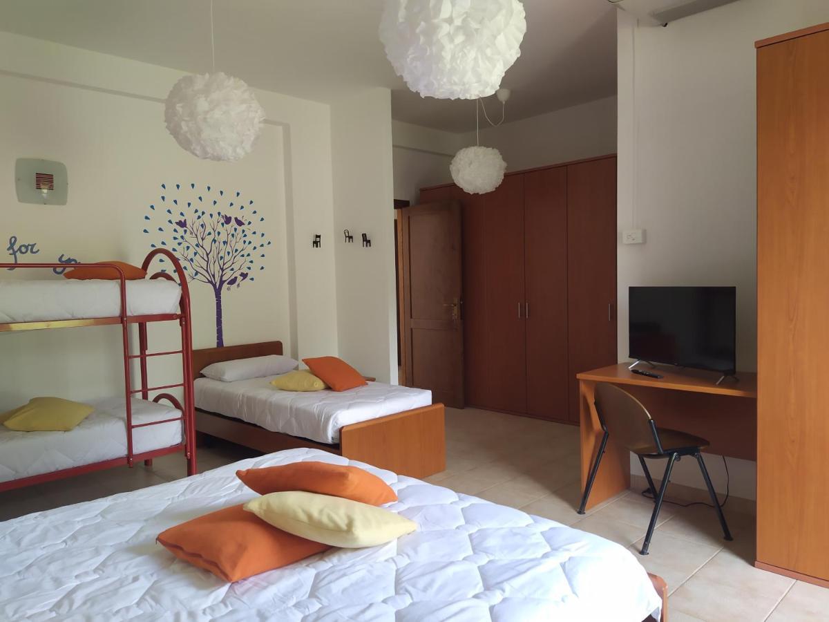 Marrubiu Resort Note Di Stelle Ngoại thất bức ảnh