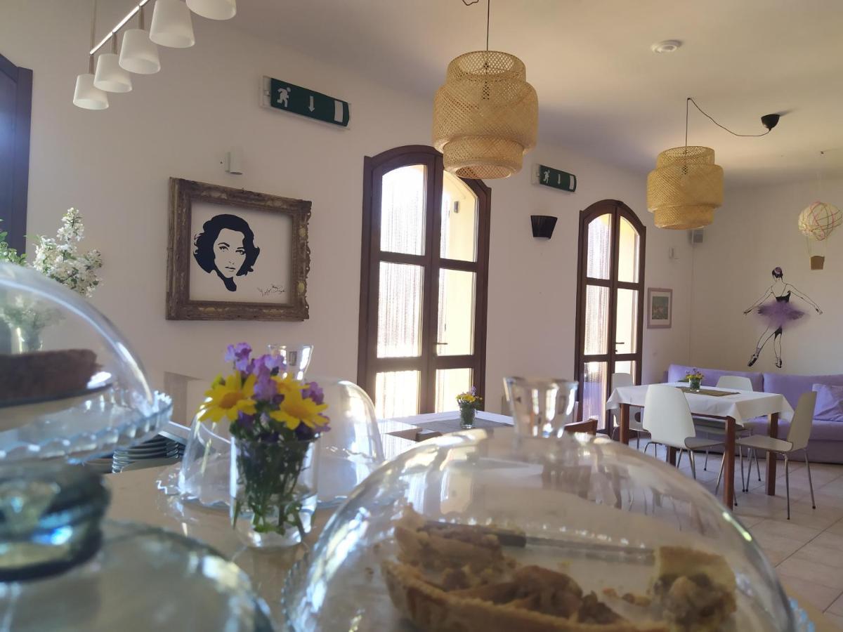 Marrubiu Resort Note Di Stelle Ngoại thất bức ảnh